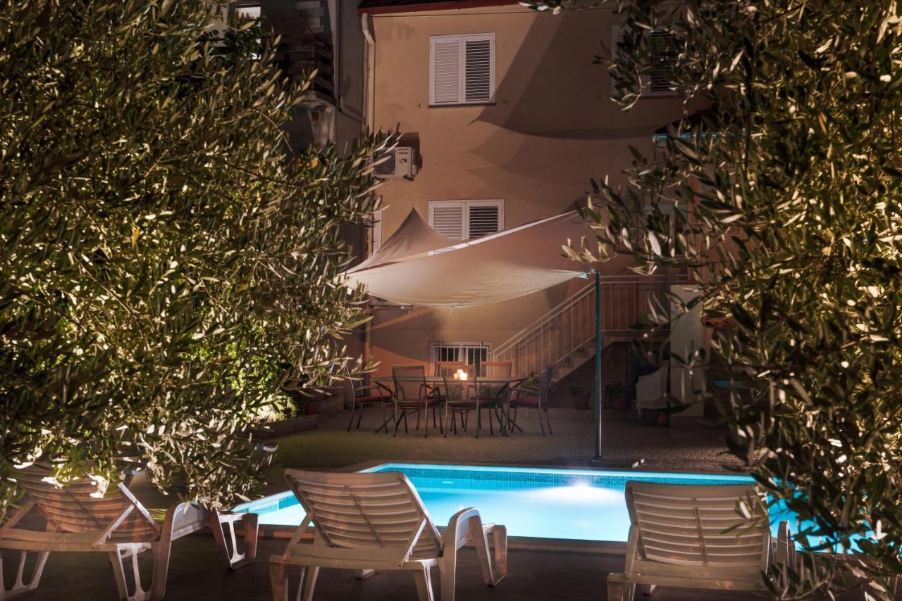 זאדאר Apartments Colak מראה חיצוני תמונה